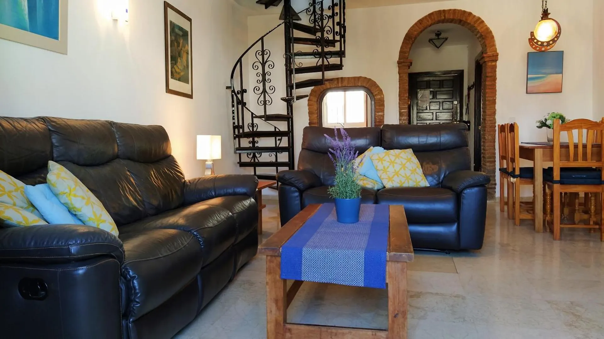 Ap203 - Hacienda Villa Nerja Semesterbostad